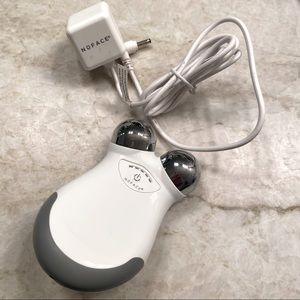 NuFACE Trinity Facial Toning Device